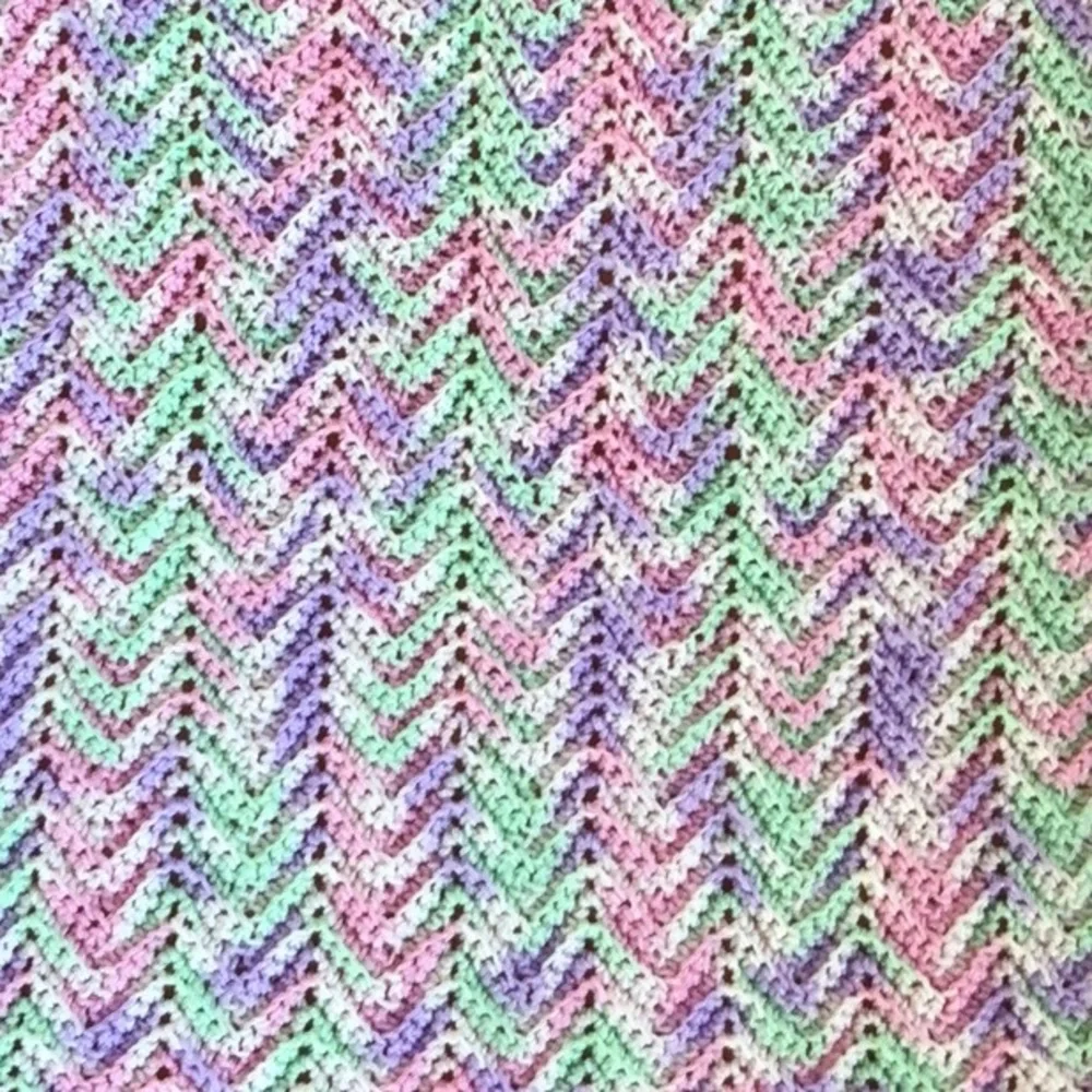 Hand Knit Baby Blanket -Pastel Colors-Green, Purple, White, Pink- New- 32” x 38” - Picture 7 of 14